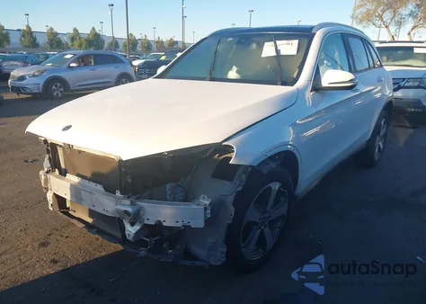 2018 Mercedes-Benz Glc 300 from USA, damaged, VIN WDC0G4JB6JF437965